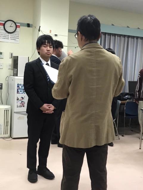 sgrad24_3.jpg